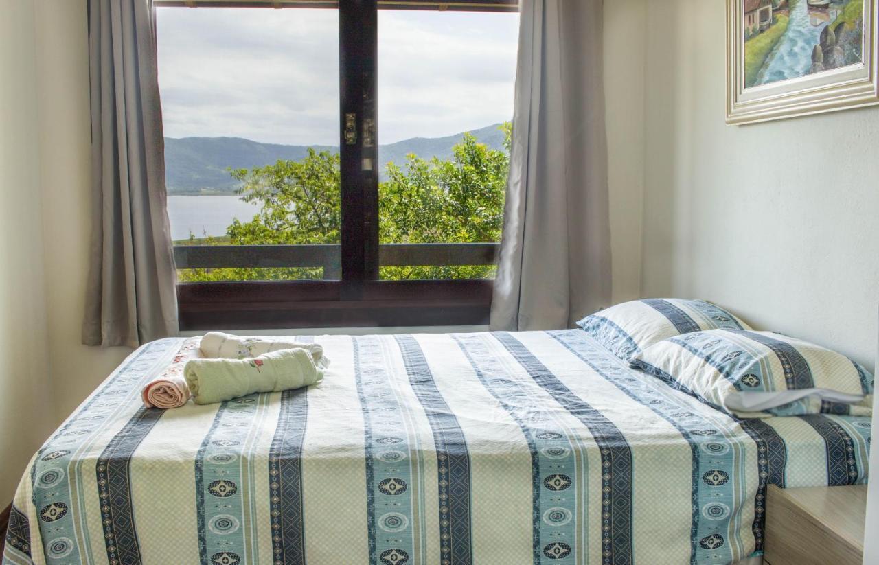 Casa Com Piscina E Incrivel Vista Para Lagoa Garopaba Esterno foto